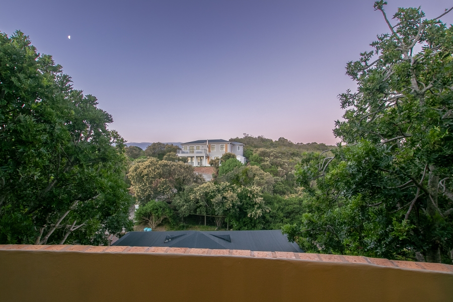 4 Bedroom Property for Sale in Cola Beach Western Cape